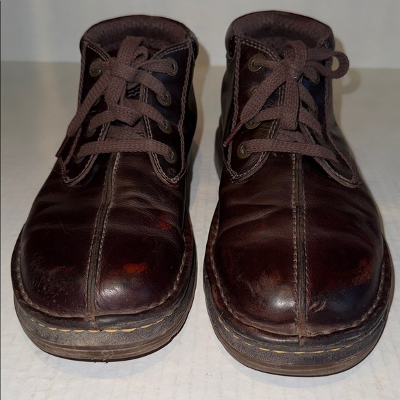 Dr. Martens Marty Brown Leather Chukka Boots main image 10